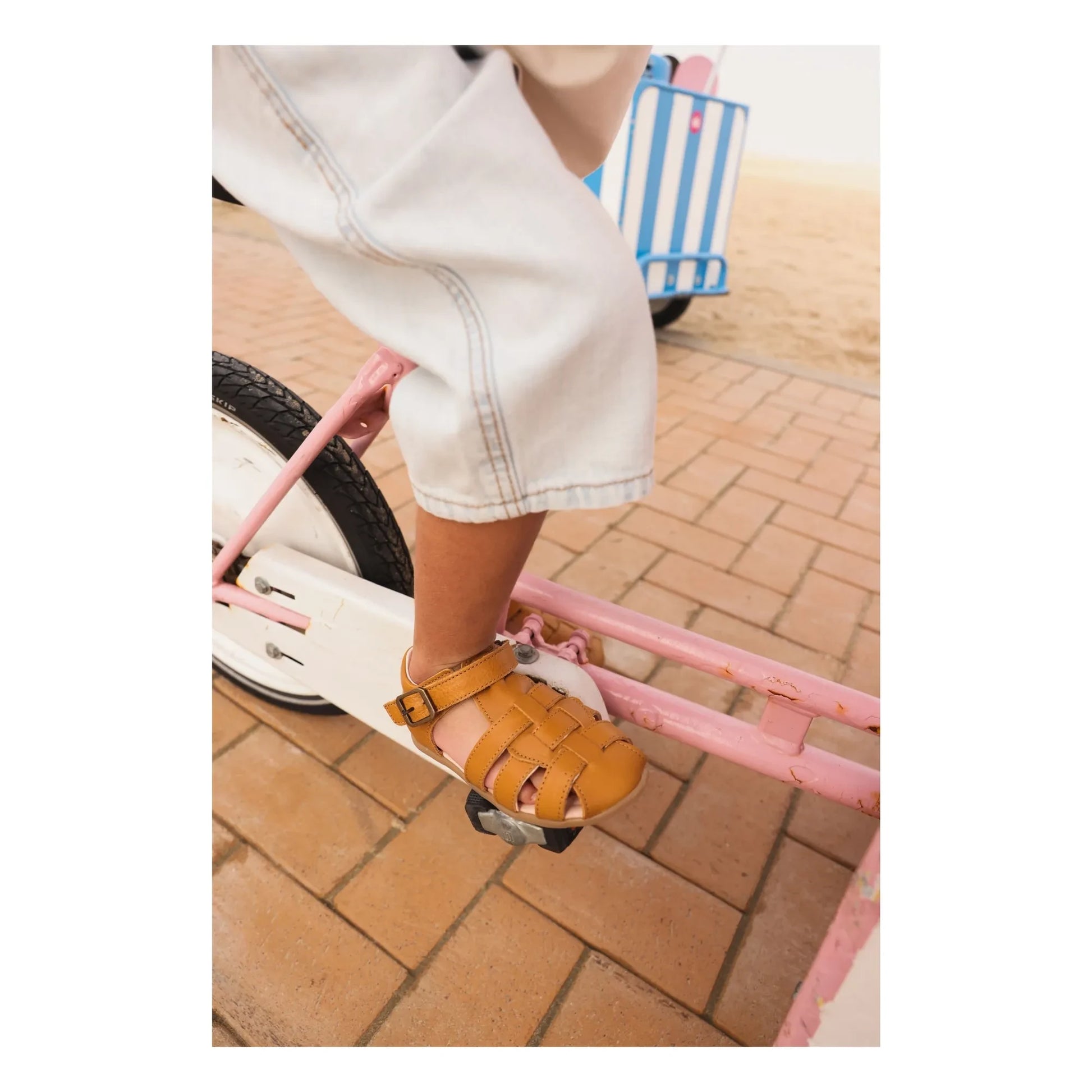 Lazare - Ernest sandals | Camel