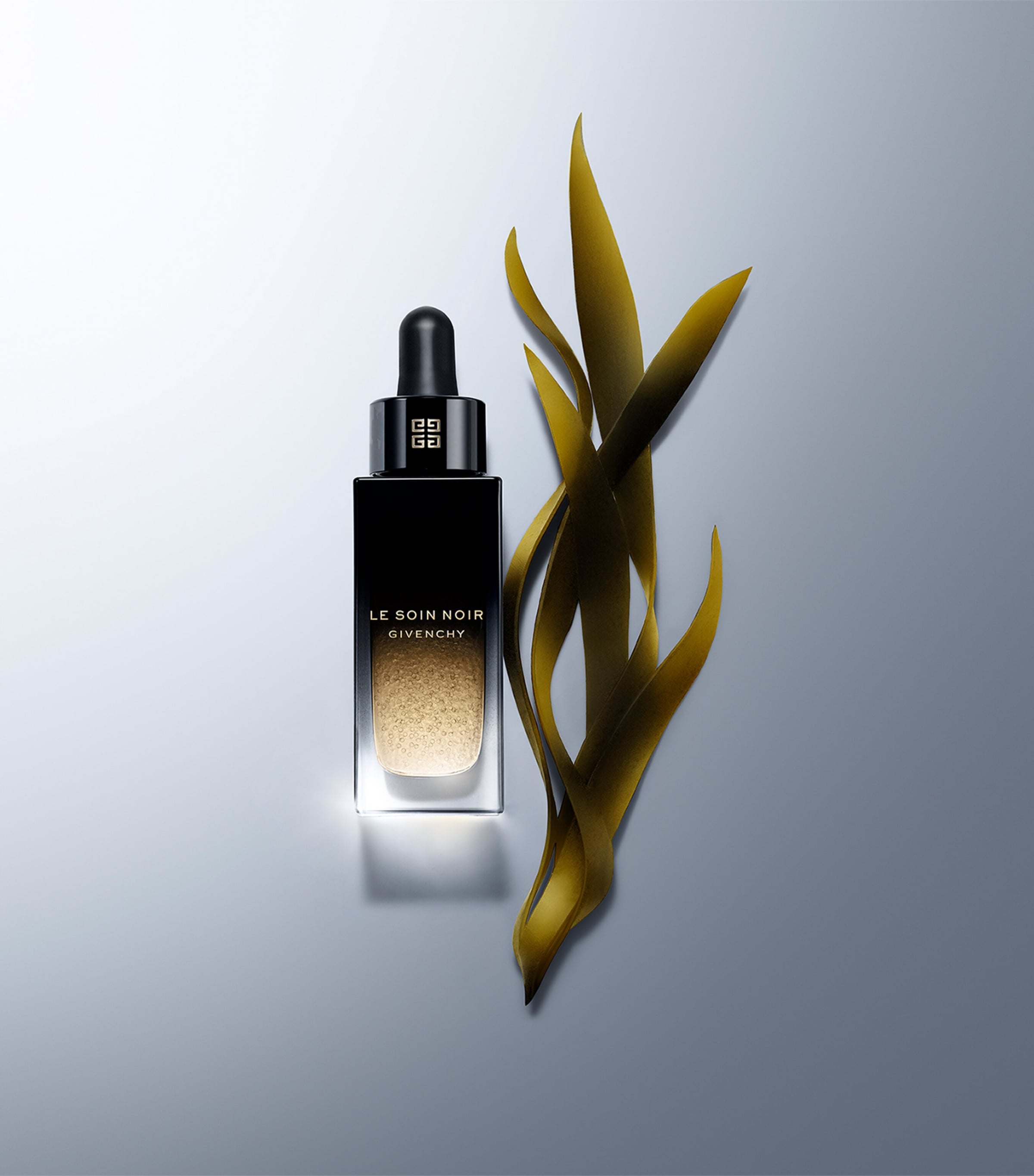 Le Soin Noir Micro-Concentré Serum (30ml)