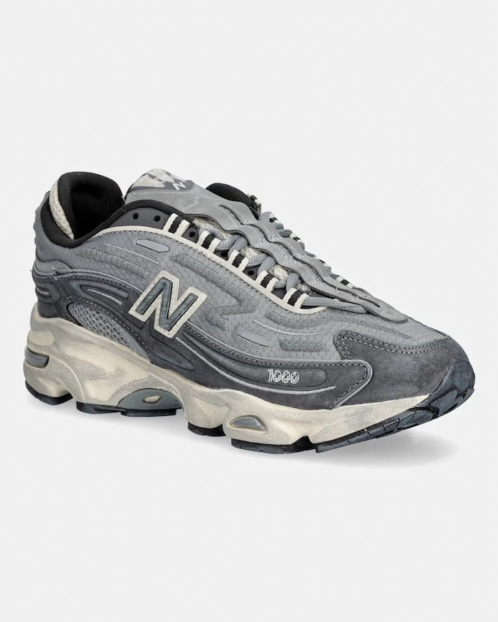 New Balance 1000 spor ayakkabı