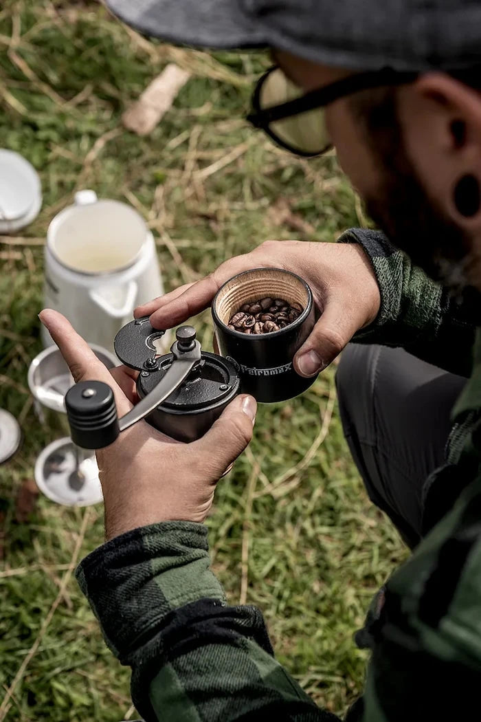 Petromax Yol Tipi El Değirmeni