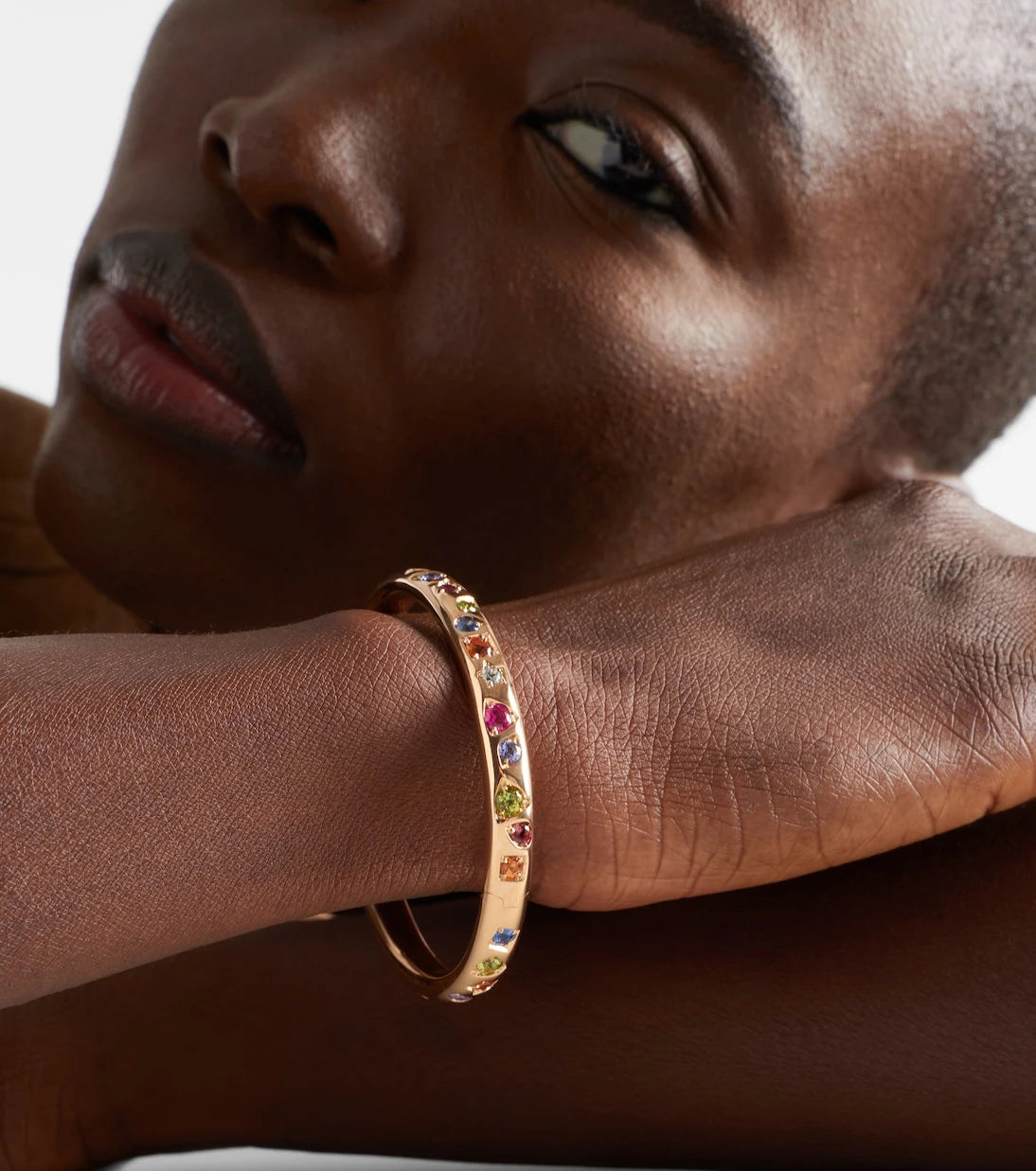Pomellato - Iconica 18kt rose gold bangle with gemstones