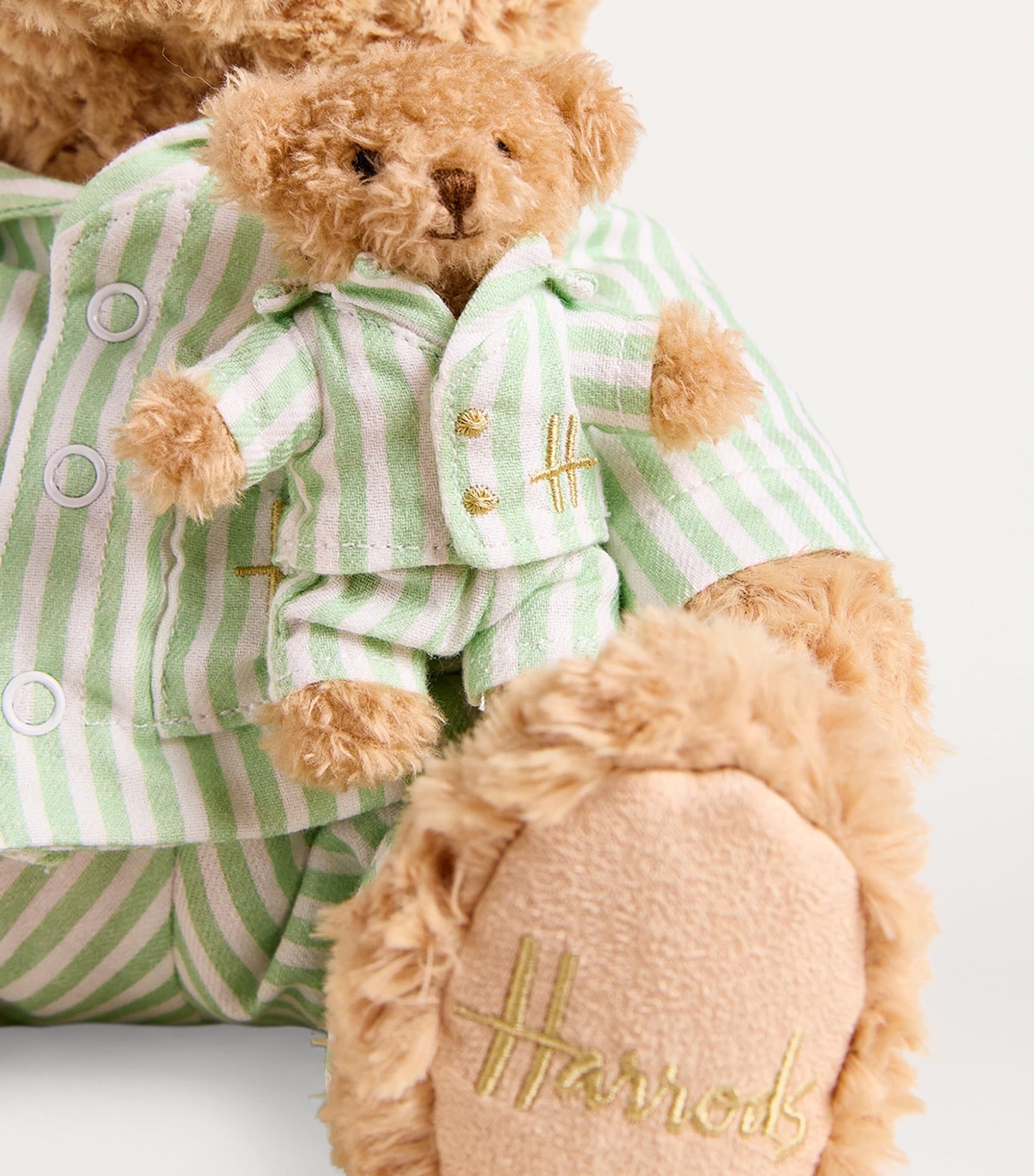PJ Bear (24cm)