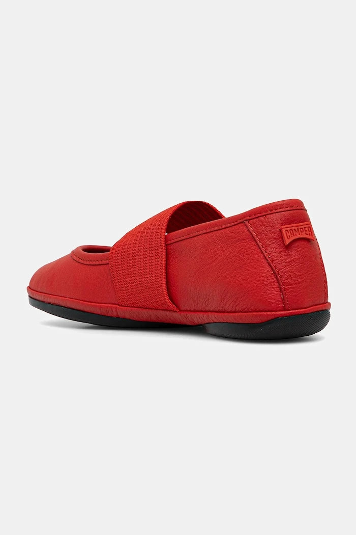 Кожени балеринки Camper Right Nina