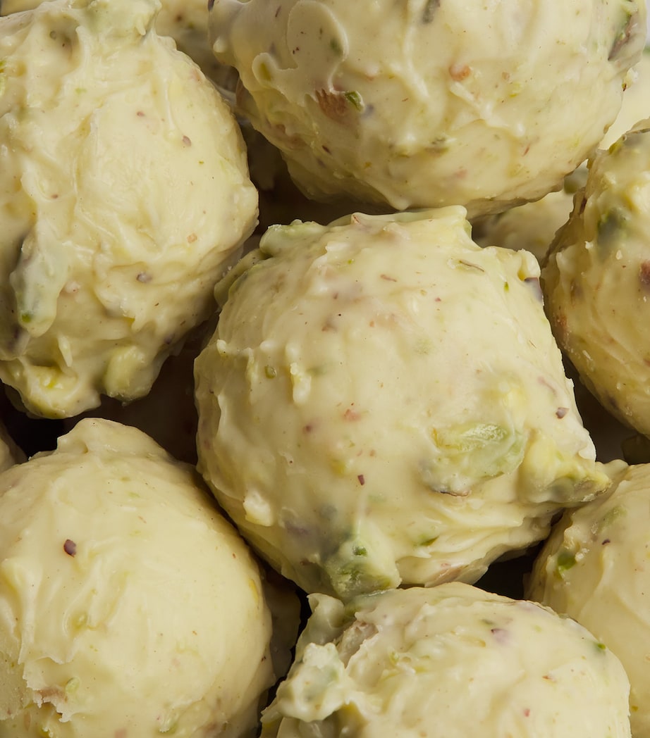 15-Piece Pistachio Truffles (200g)