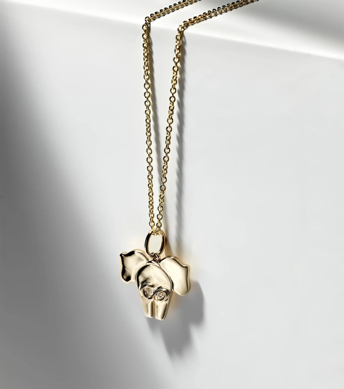 Sydney Evan - Elephant Tail 14kt gold necklace with diamonds