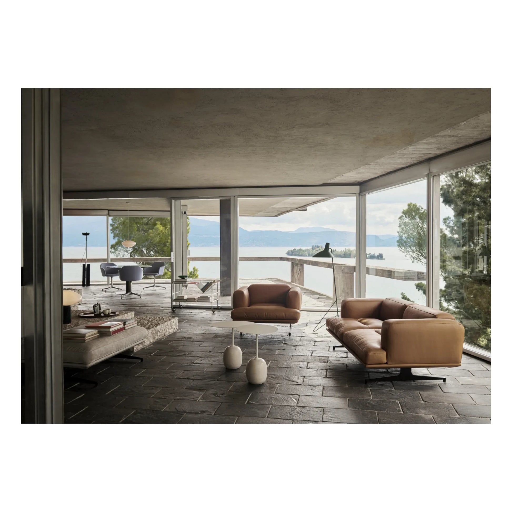 & Tradition - Inland AV22 sofa in fine leather | Cognac