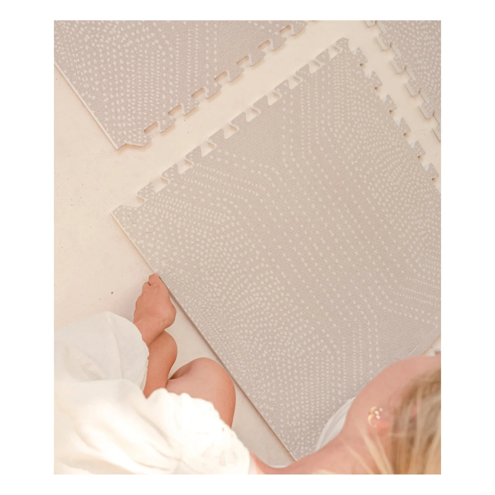 Toddlekind - Deco modular playmat | Latte
