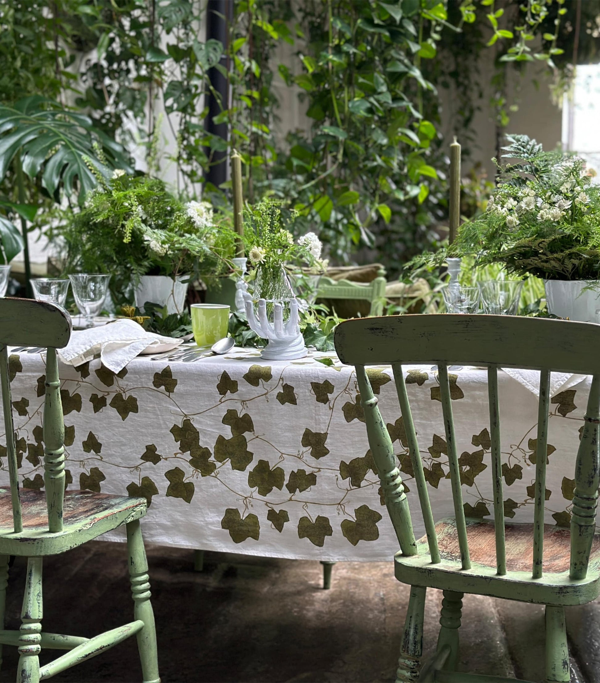Summerill & Bishop Linen Ivy Tablecloth (165cm x 380cm)