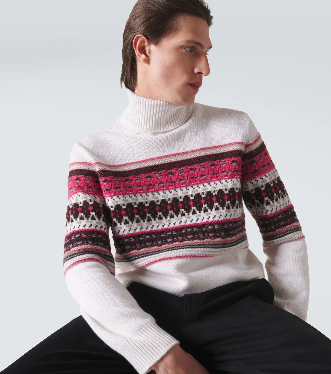 Zegna - سترة صوف الكشمير برقبة عالية بنقشة إنترسيا