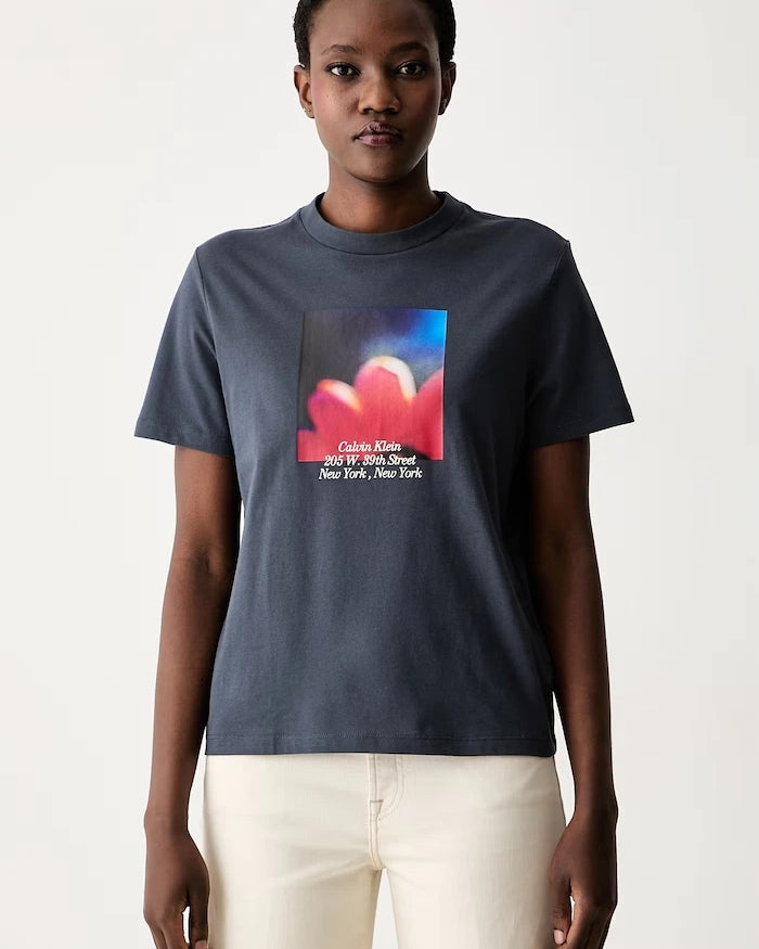 Calvin Klein Jeans kadın pamuklu tişört