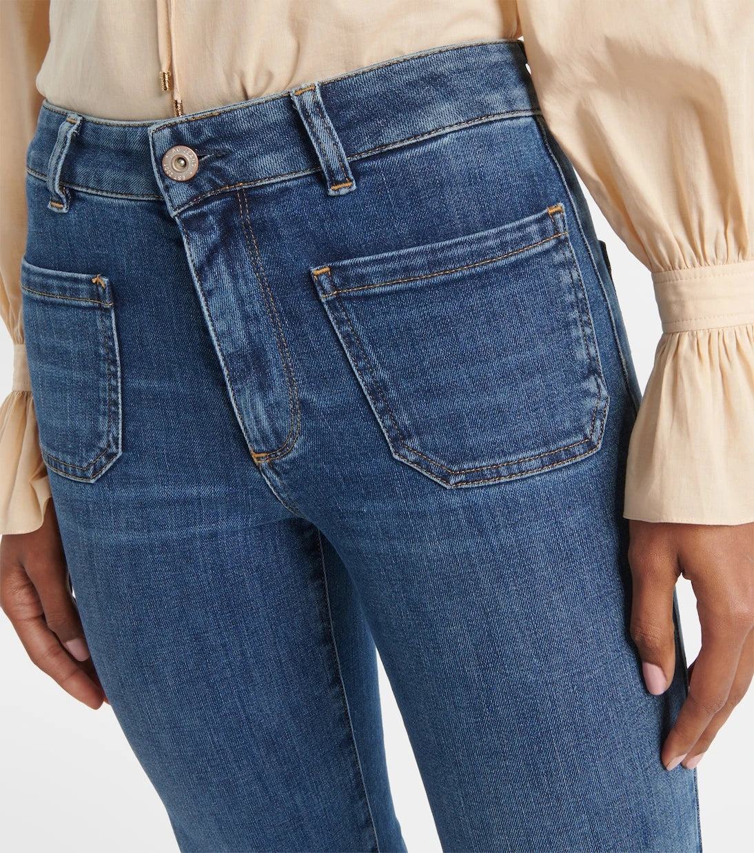 AG Jeans - بنطلون جينز Vicky ذو الأرجل الواسعة