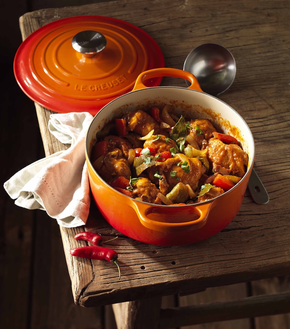 Le Creuset Cast Iron Round Casserole Dish (20cm)