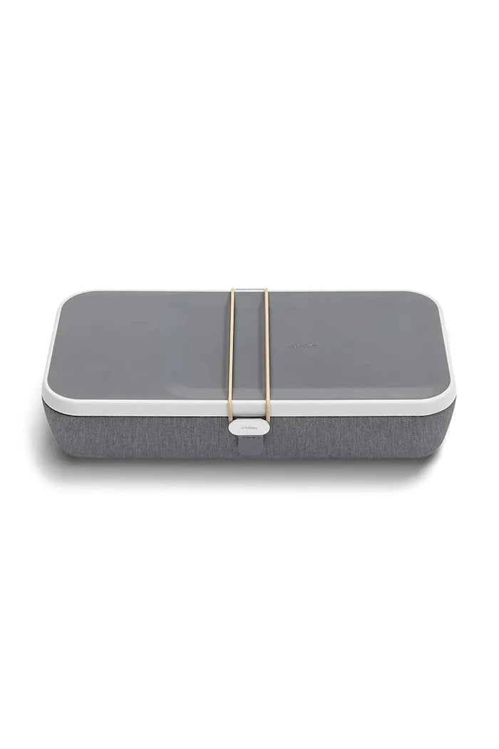 Kablosuz şarj fonksiyonlu taşınabilir ofis düzenleyici Orbitkey Nest v2 24 x 12 x 5 cm