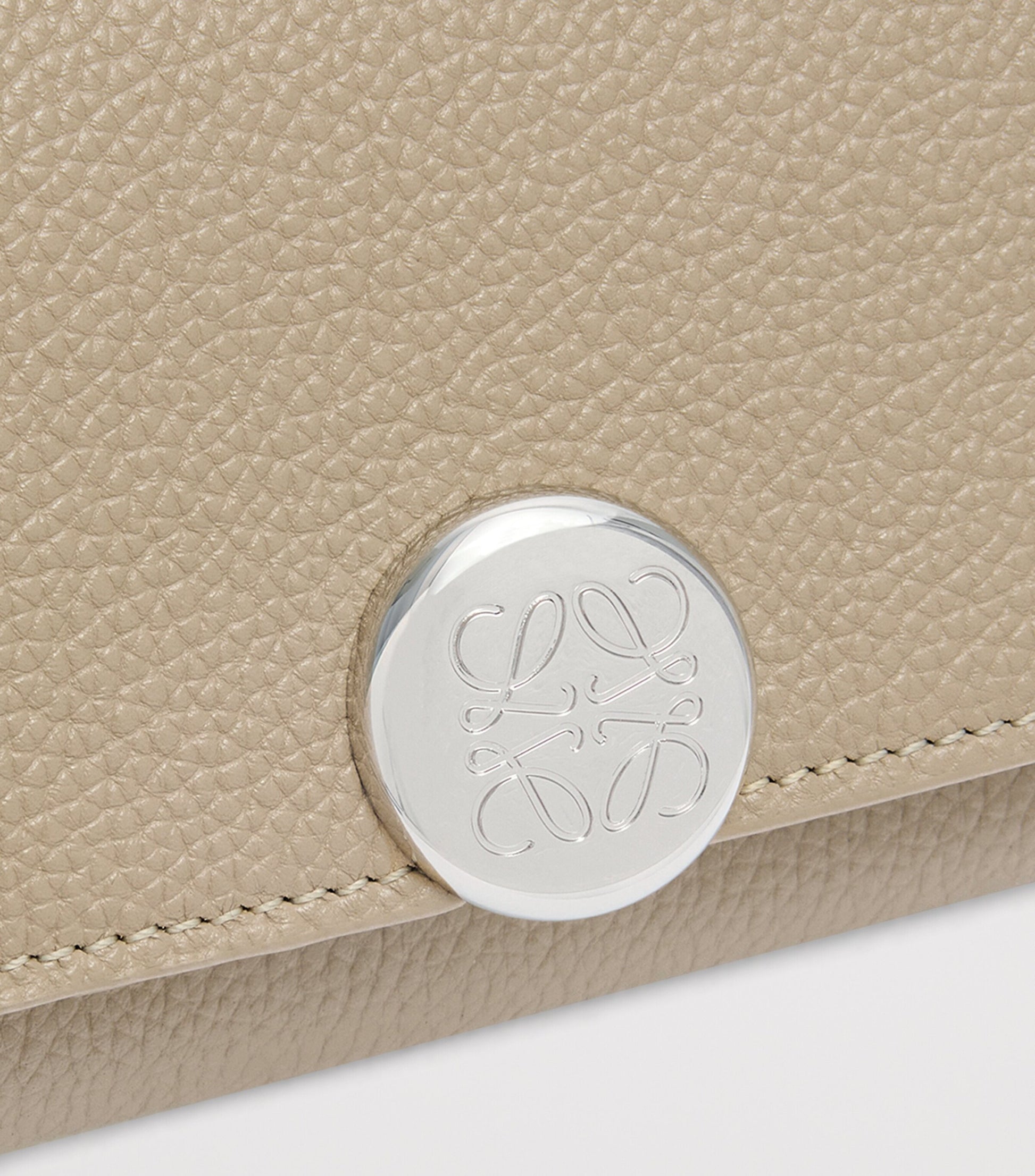 LOEWE Green Leather Pebble Wallet