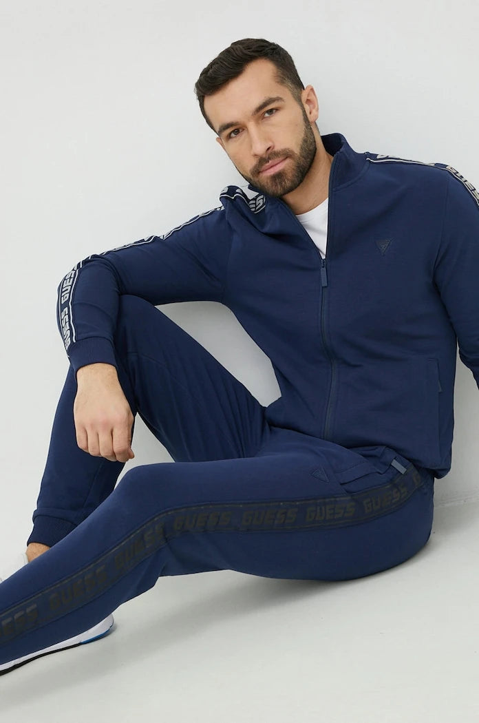 Guess Sweatshirt