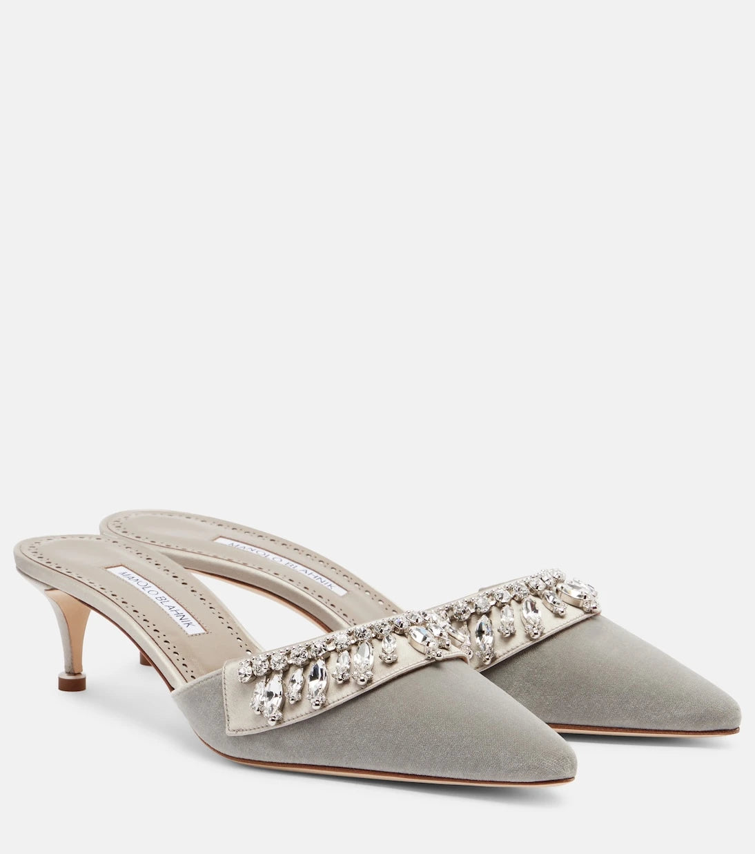 Manolo Blahnik - حذاء ميول "توليب 50" المخملي المطرز
