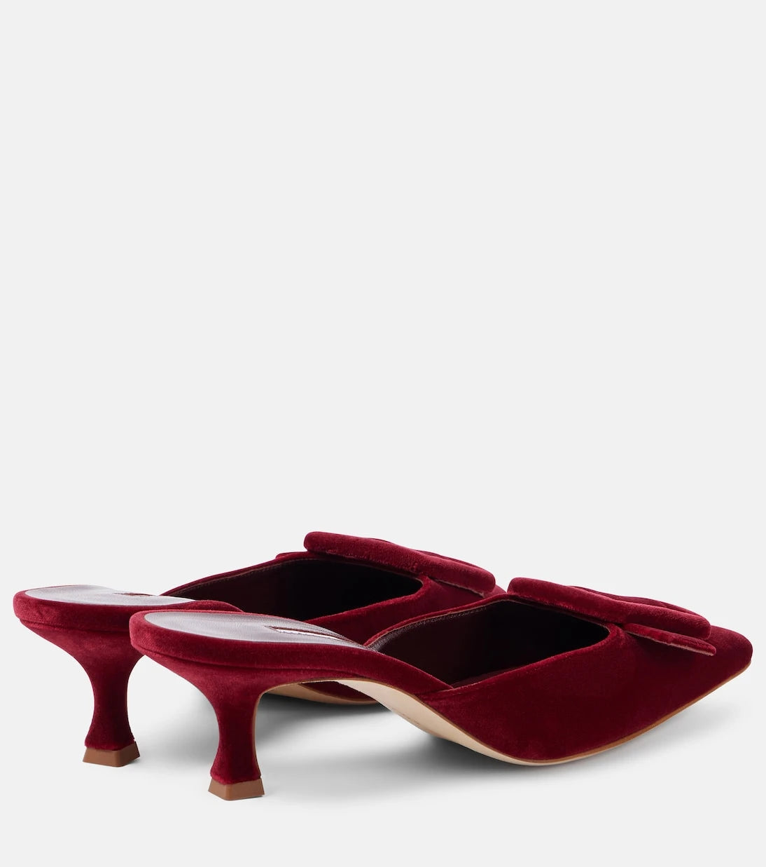 Manolo Blahnik - Maysale 50 velvet mules