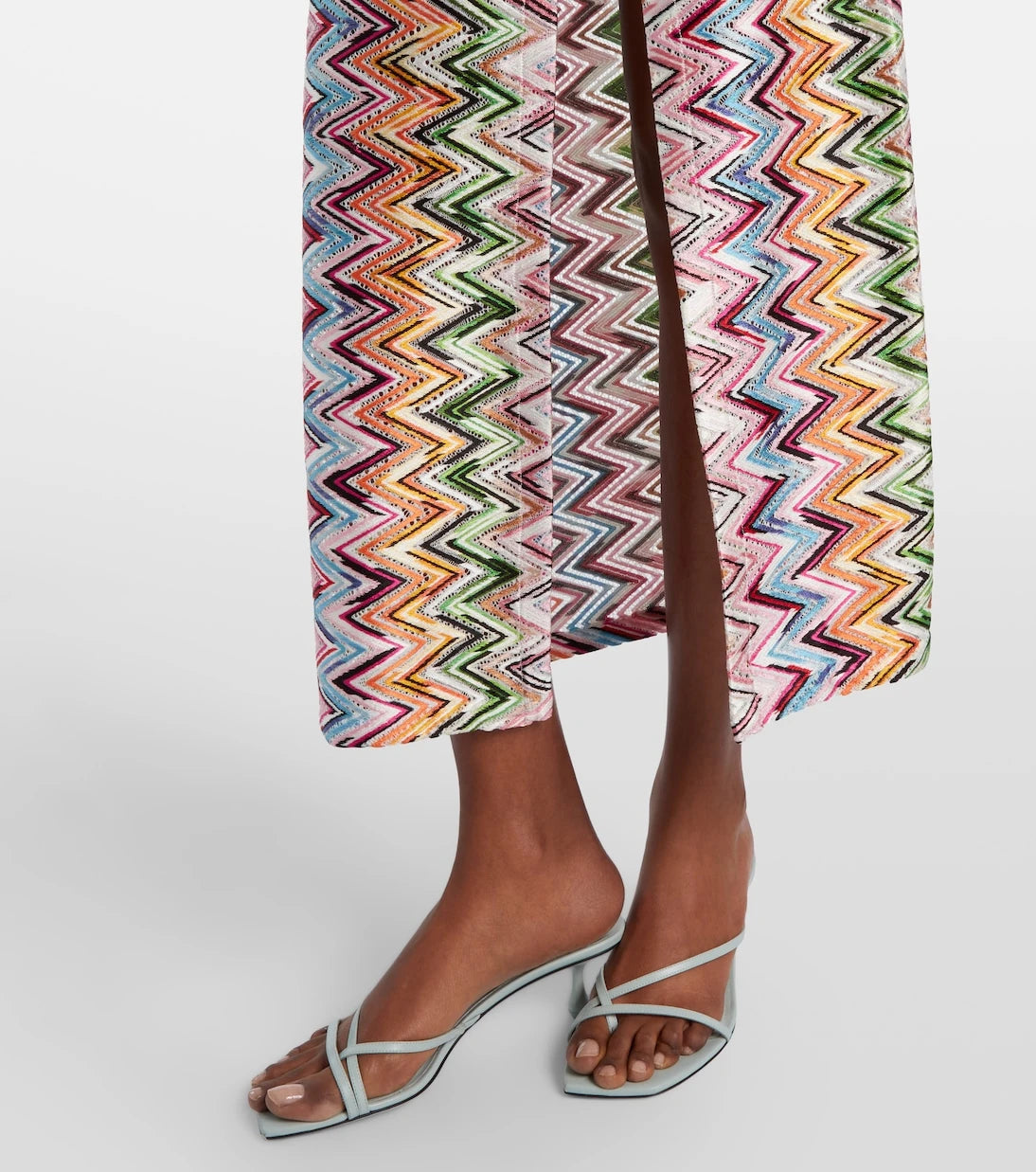 Missoni - غطاء شاطئ بنمط متعرج