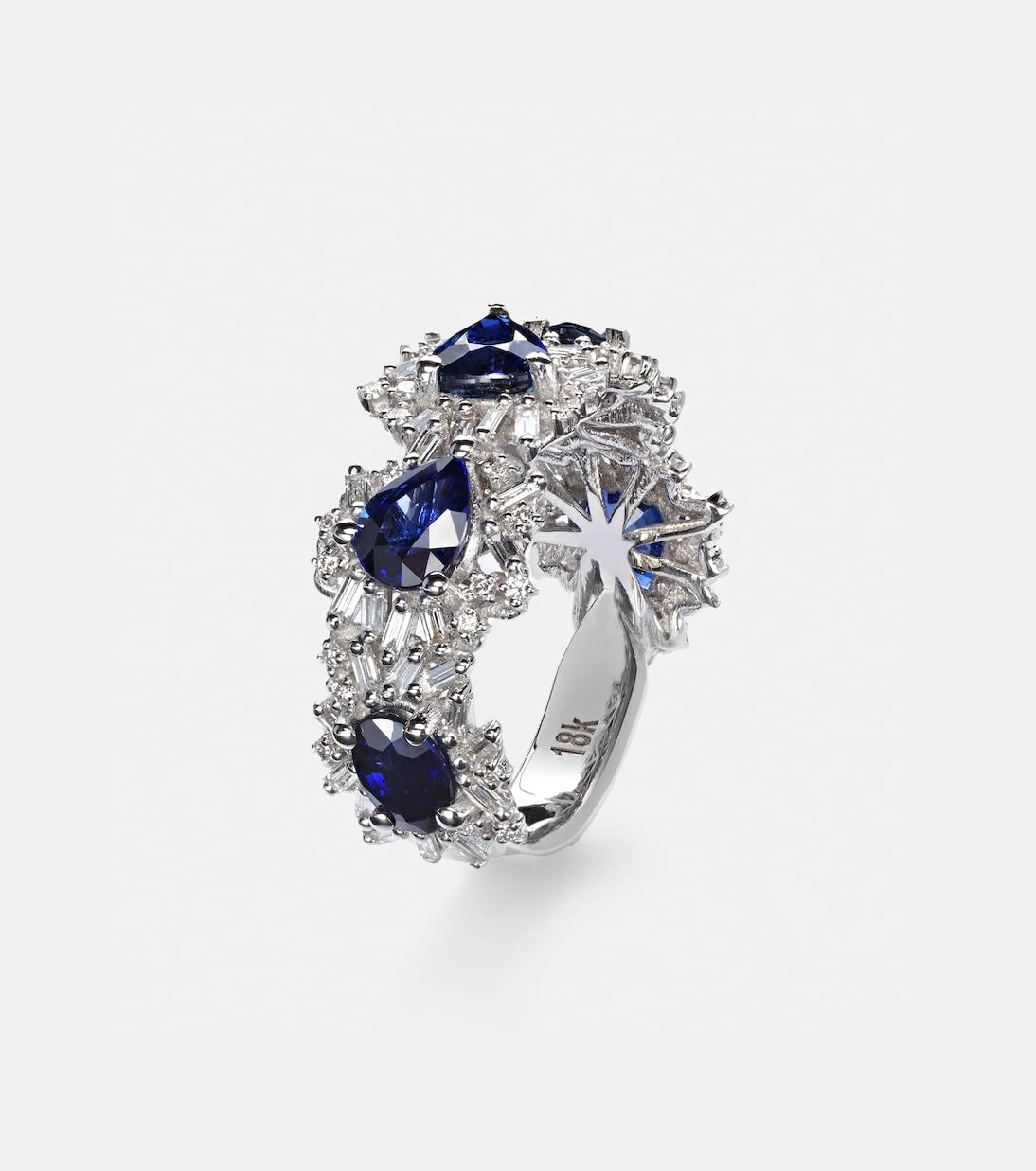 Suzanne Kalan - 18kt white gold ring with sapphires and diamonds