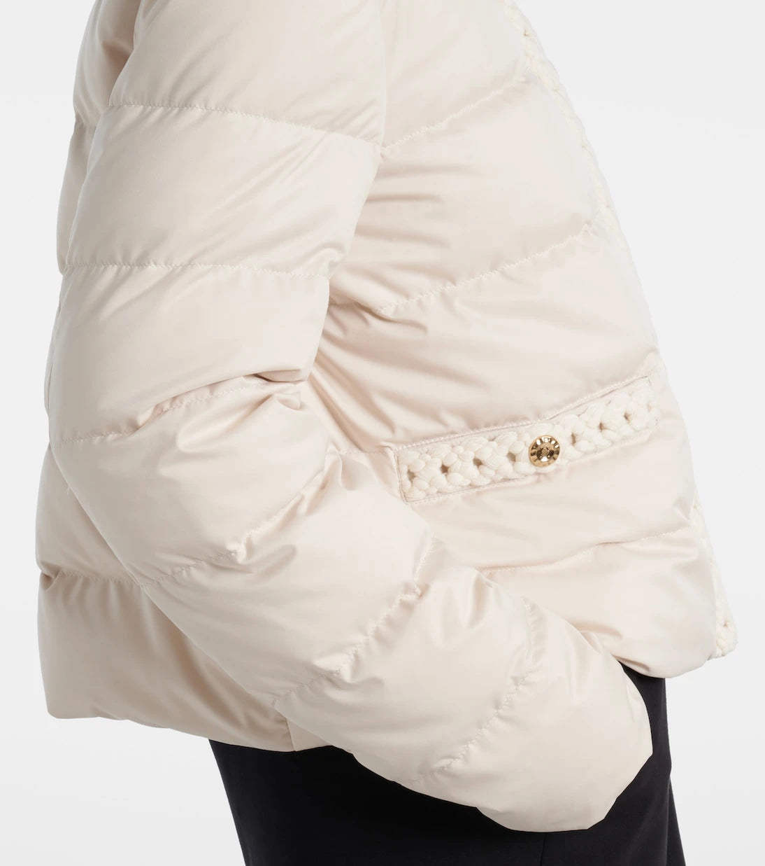 Moncler - سترة مبطنة بالريش