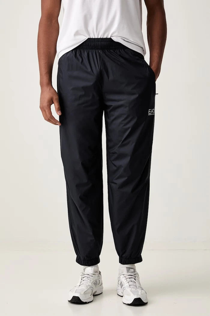 EA7 Emporio Armani erkek antrenman takımı