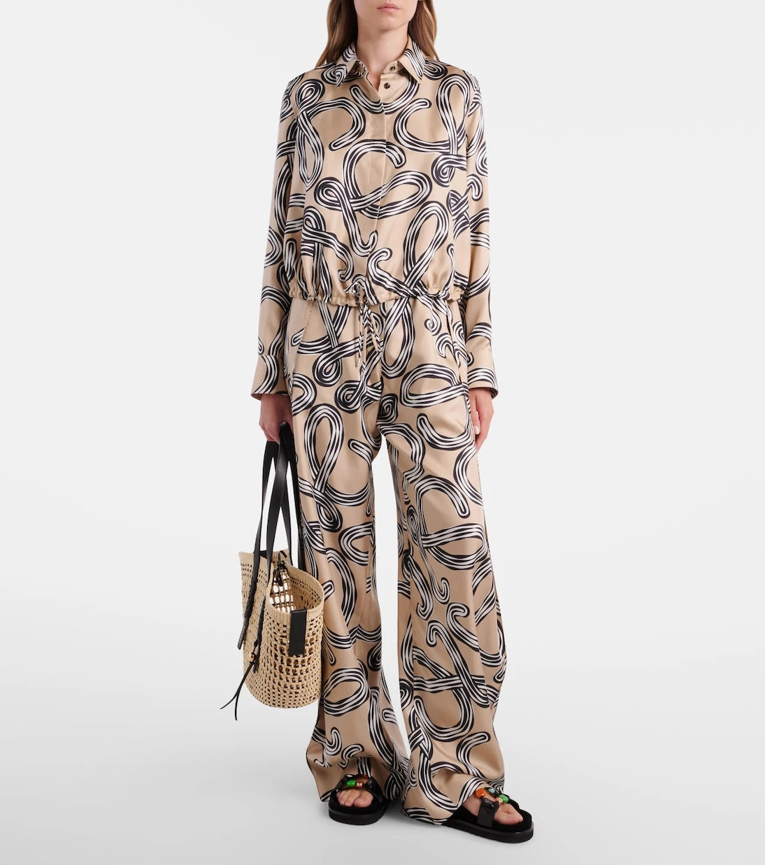 Loewe - Paula's Ibiza Braid Medium basket bag