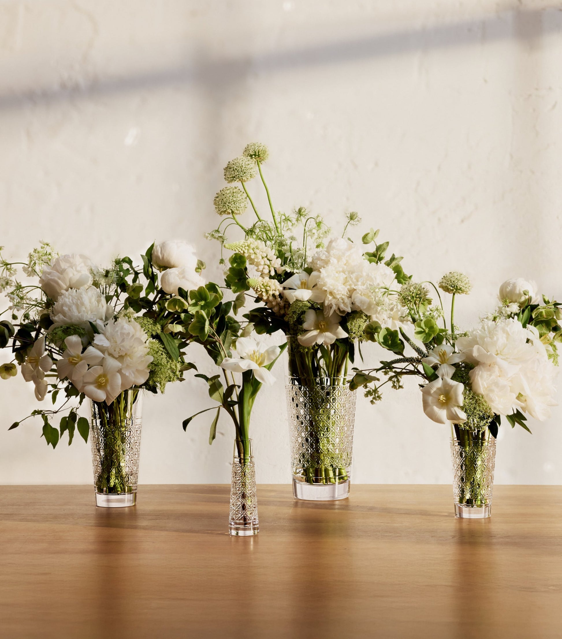 Waterford Crystal Opulence Bud Vase (18cm)