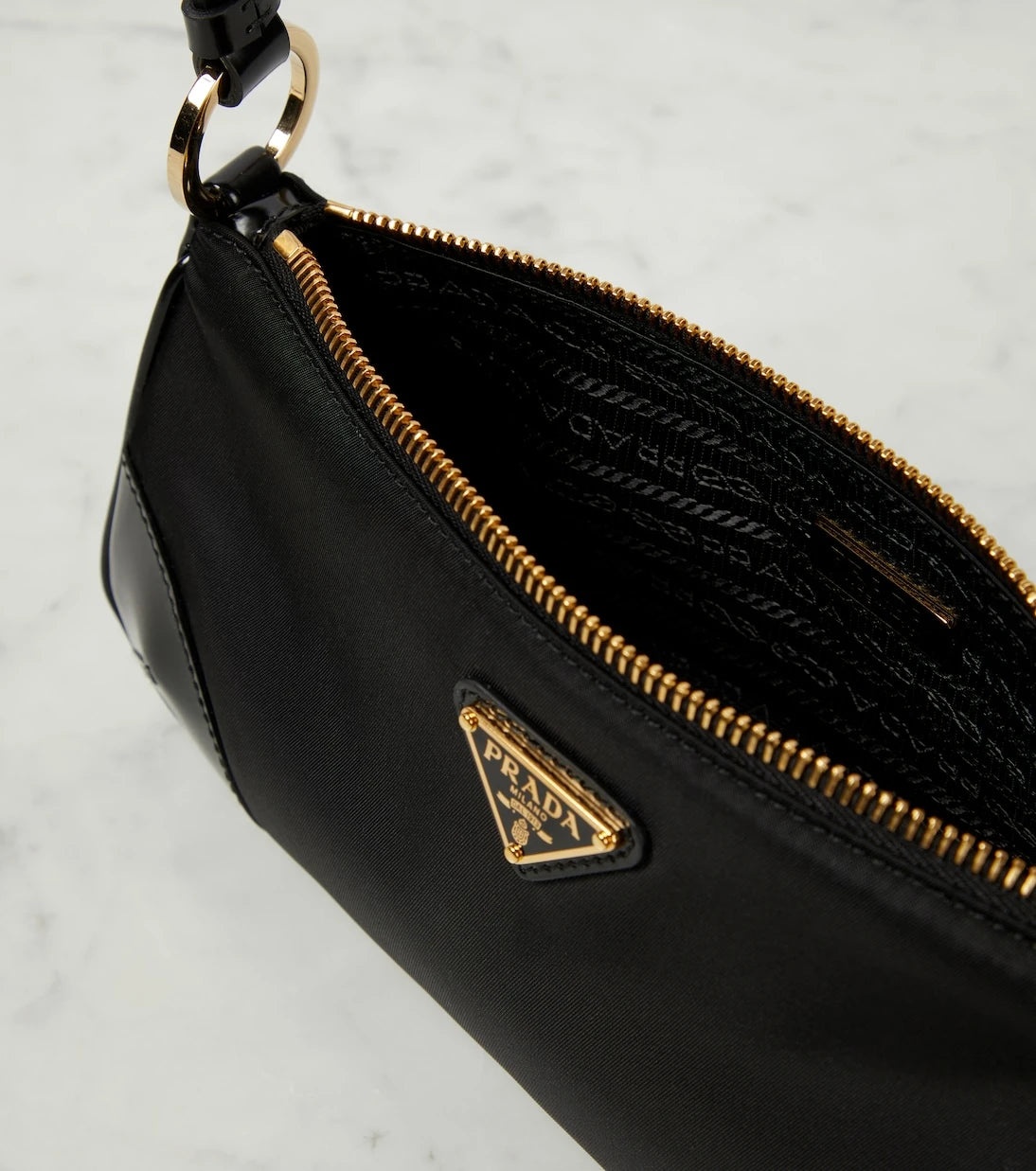 Prada - Re-Edition 2002 Re-Nylon shoulder bag