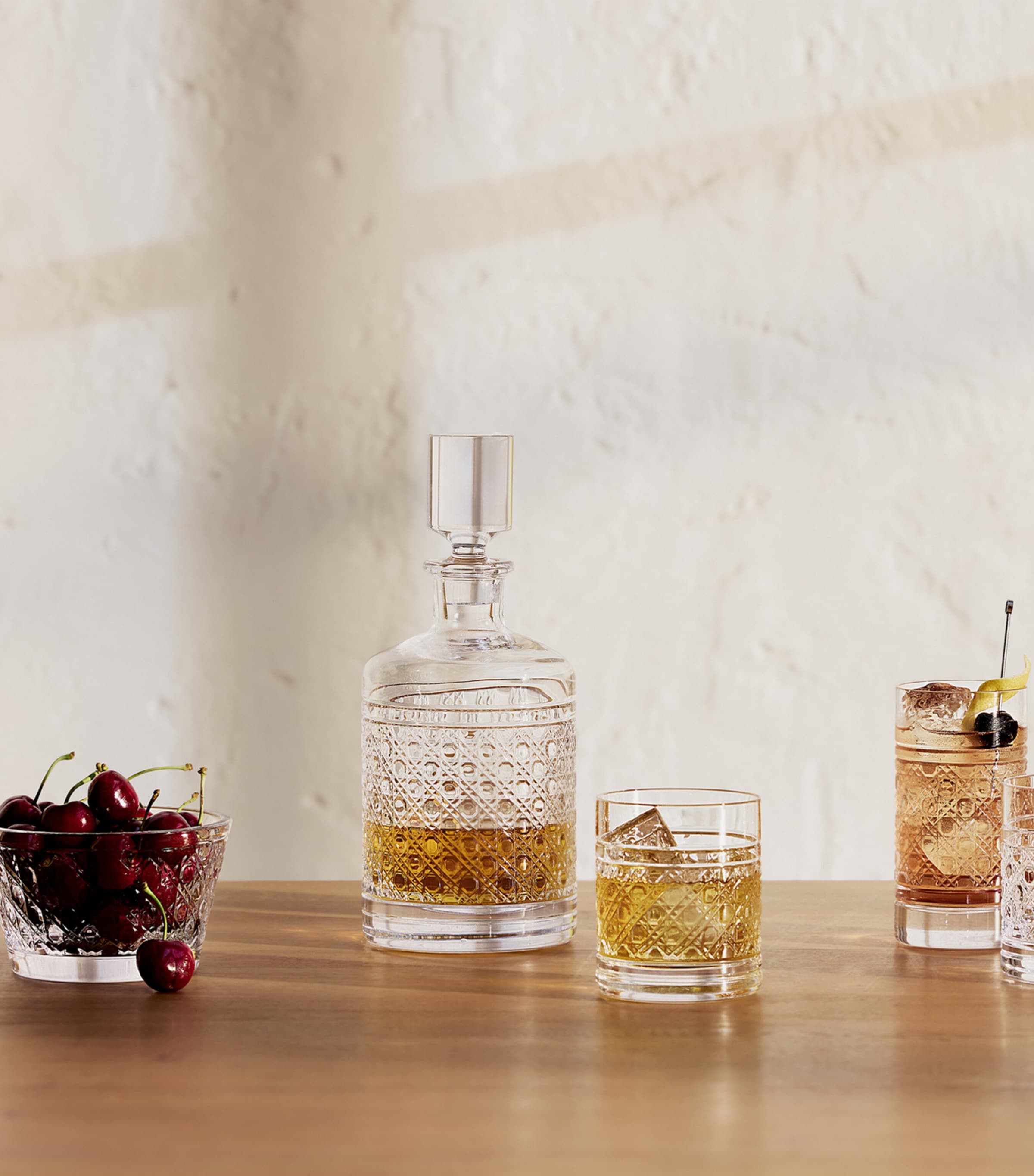 Opulence Crystal Spirit Decanter (930ml)