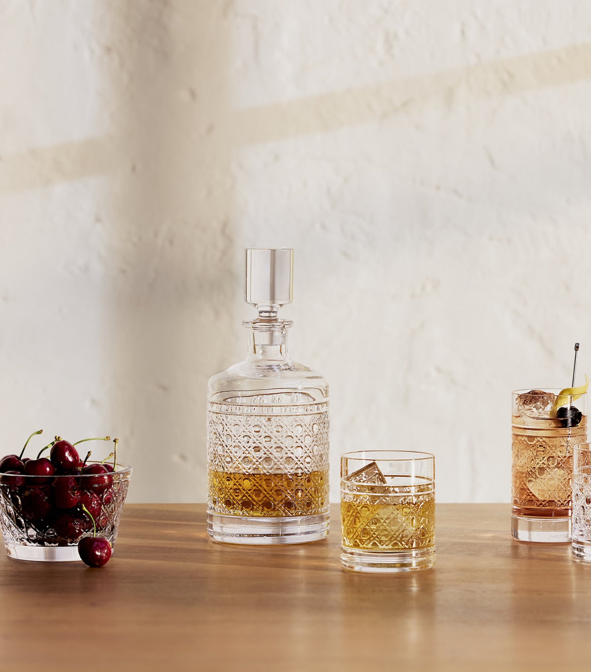 Opulence Crystal Spirit Decanter (930ml)