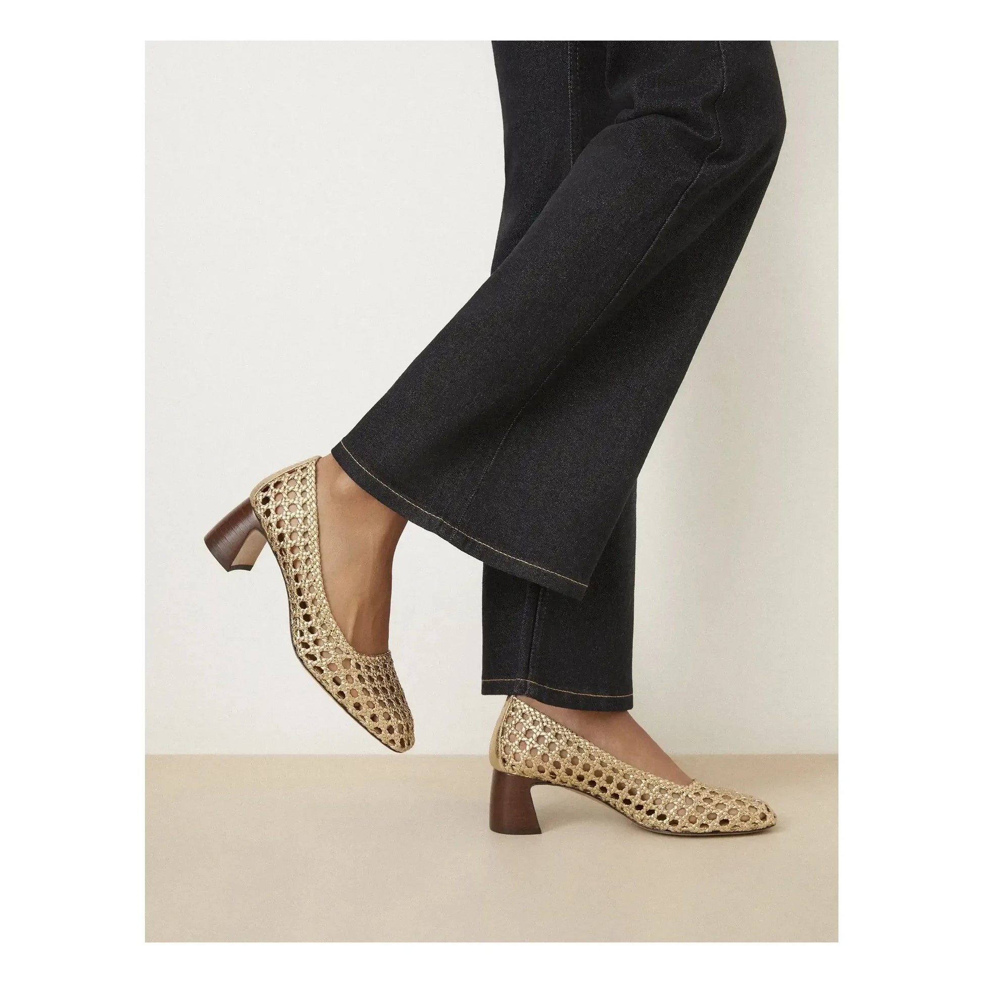 Rivecour - Court shoes n°528 Craquelé Leather | Gold