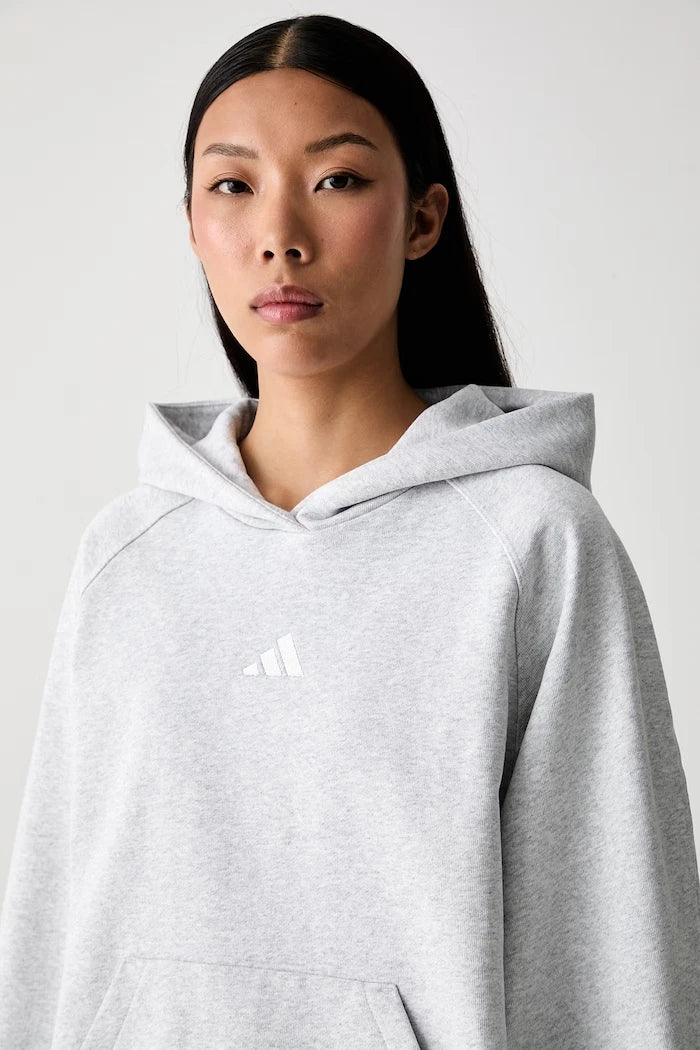 pamuktan kadın adidas kapüşonlu sweatshirt