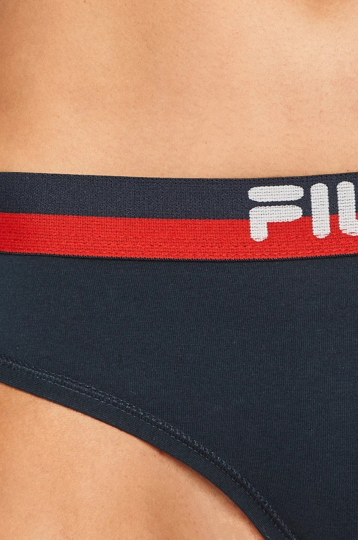Fila kadın tanga