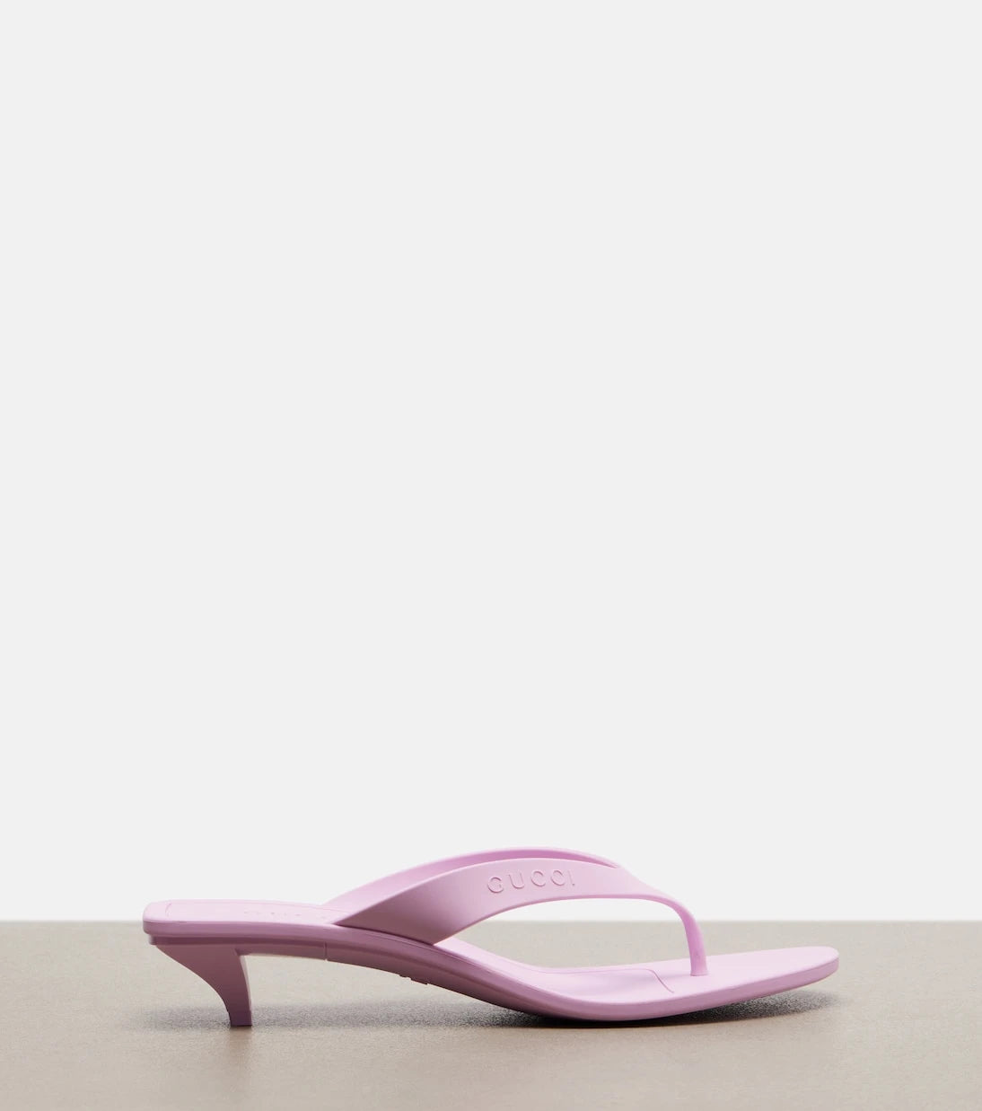 Gucci - Vittoria thong sandals