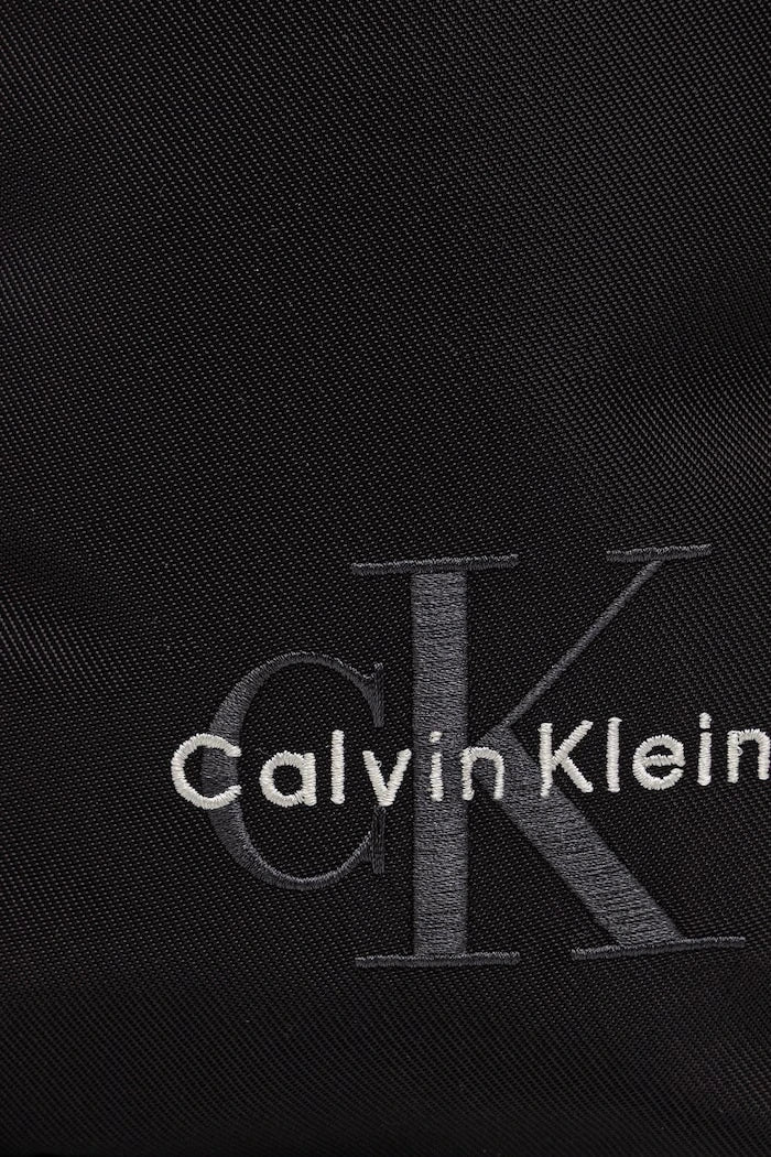 Calvin Klein Erkek Çapraz Çanta