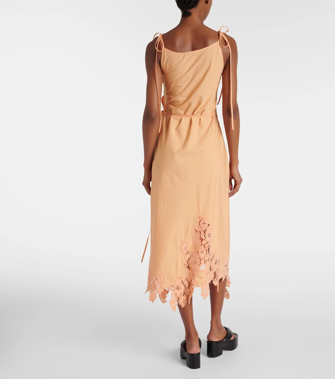 Acne Studios - فستان ميدي قطني بحواف من الدانتيل