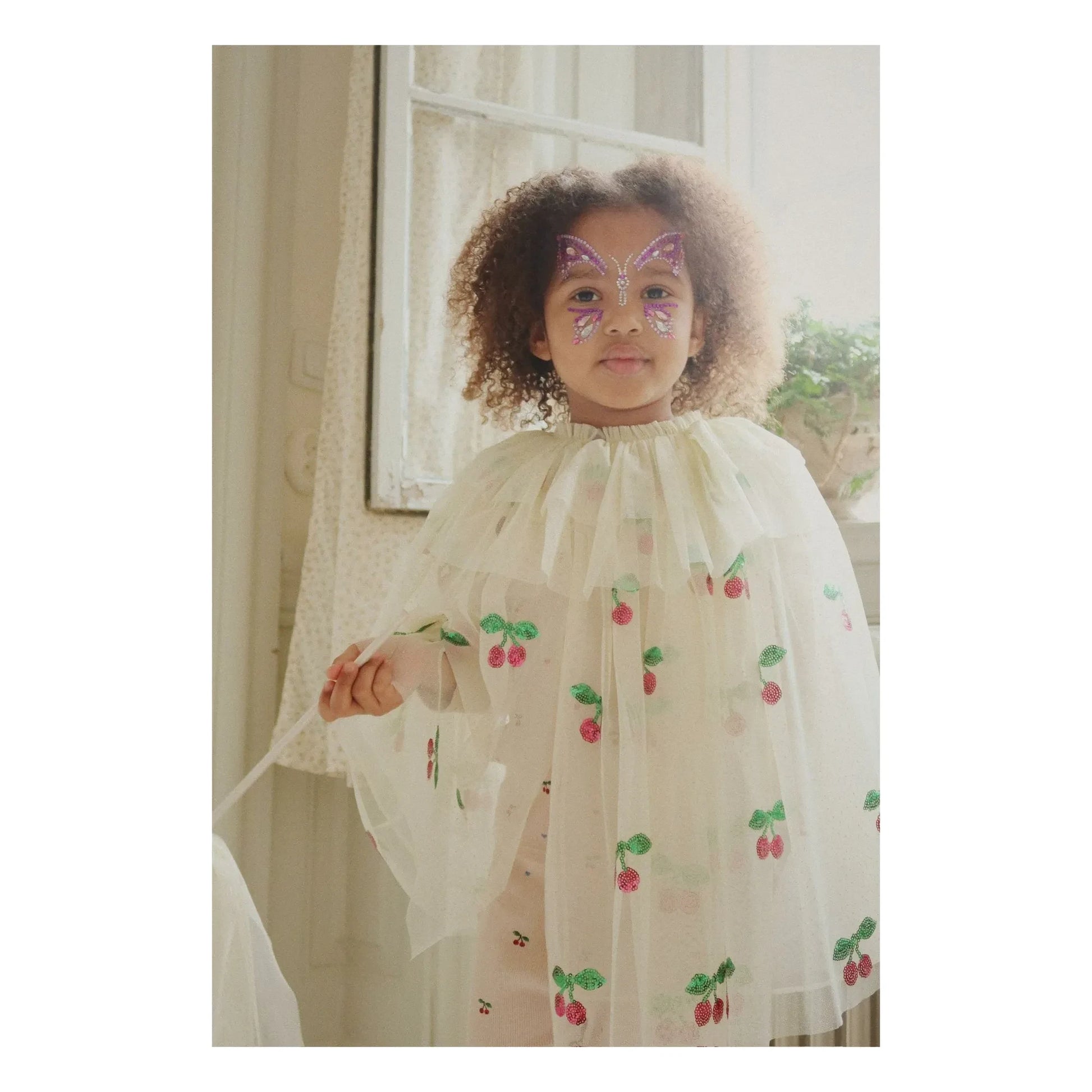 Konges Sløjd - Cherry cape and wand | White