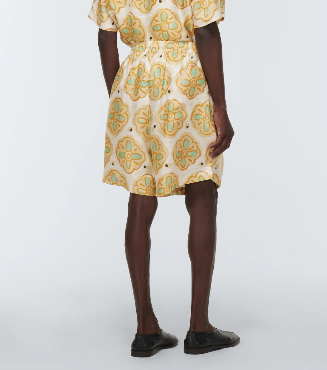 Commas - Printed silk shorts