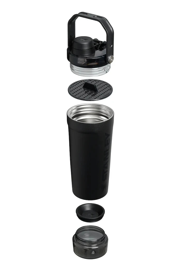 Шейкър за коктейли Stanley The Activate Shaker 0,6 L