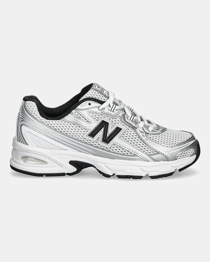 New Balance 740 Sneakers