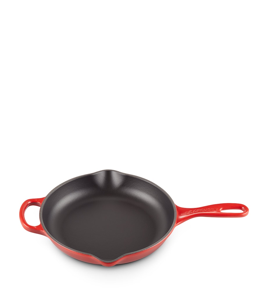 Le Creuset Cast Iron Skillet (23cm)