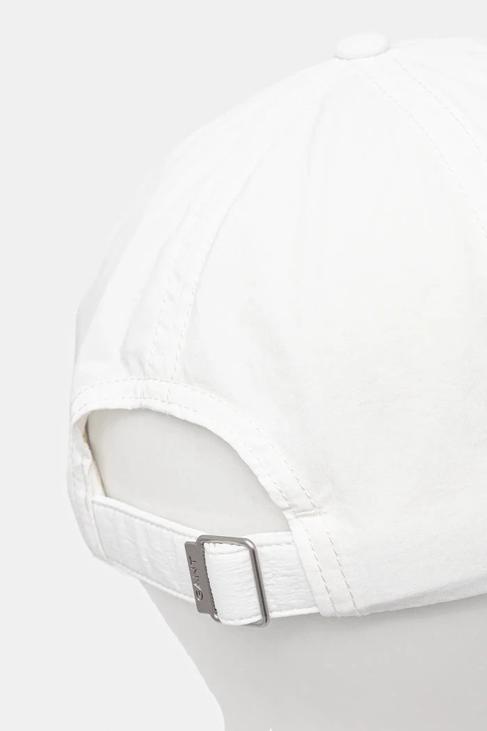 Шапка с козирка Gant