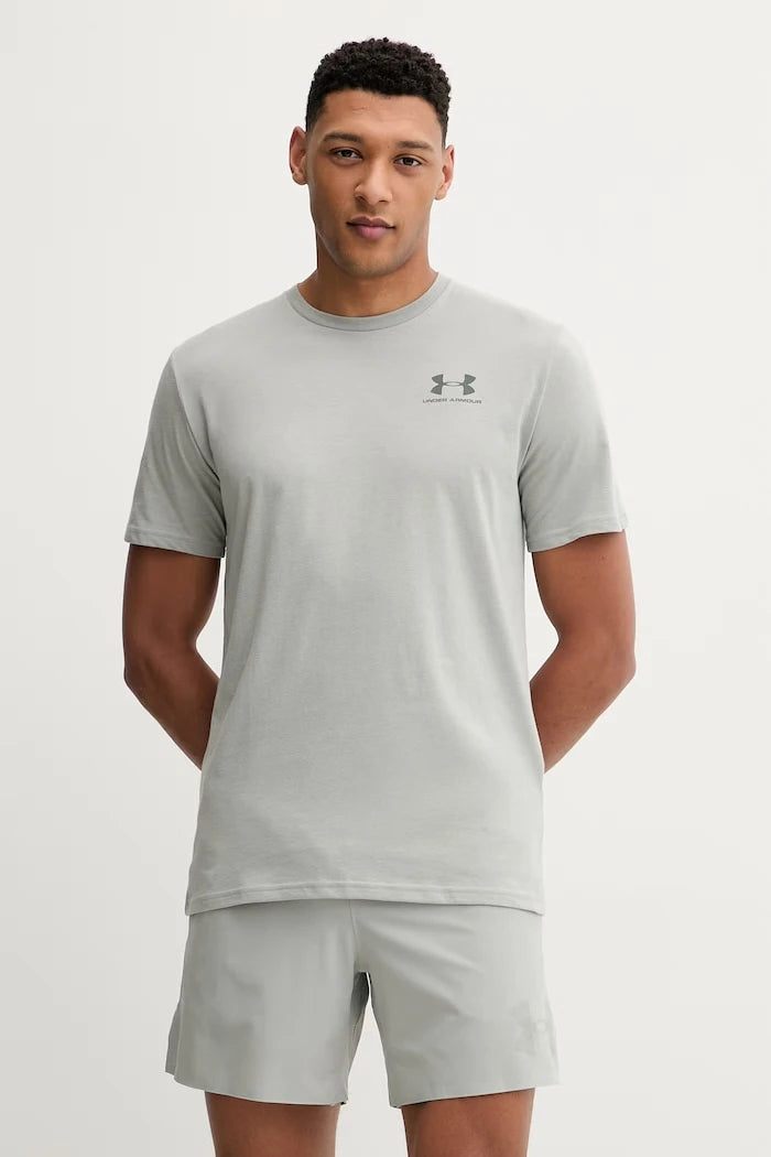 Under Armour erkek pamuklu antrenman tişörtü SPORTSTYLE LEFT CHEST