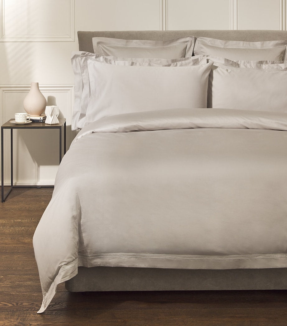 Brompton II Emperor Fitted Sheet (215cm x 215cm)