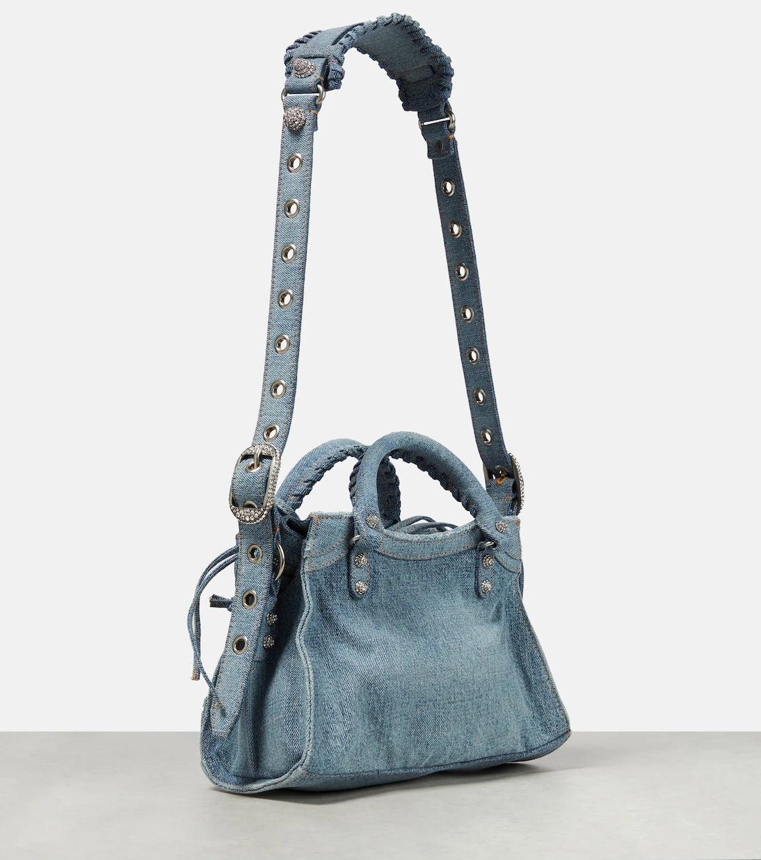 Balenciaga - حقيبة كتف Neo Cagole XS من الدنيم