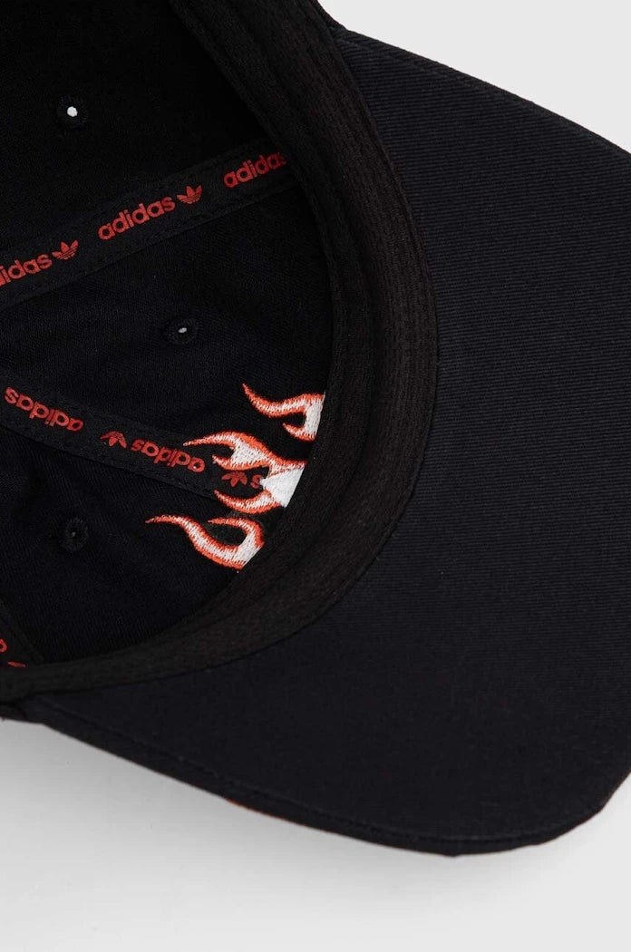 Памучна шапка с козирка adidas Originals
