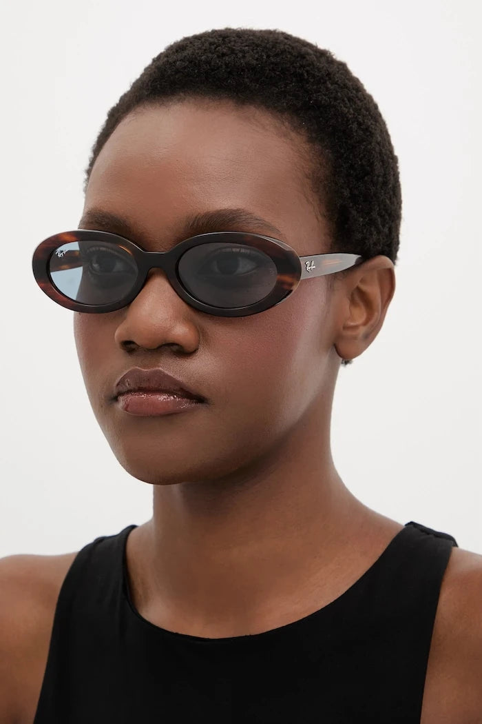 Ray-Ban kadın güneş gözlüğü