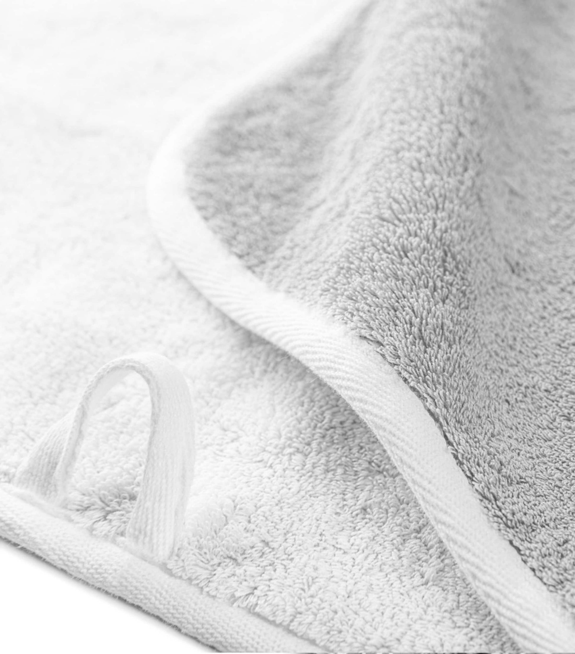 GRACCIOZA Egyptian Cotton Bicolore Bath Towel (70cm x 140cm)