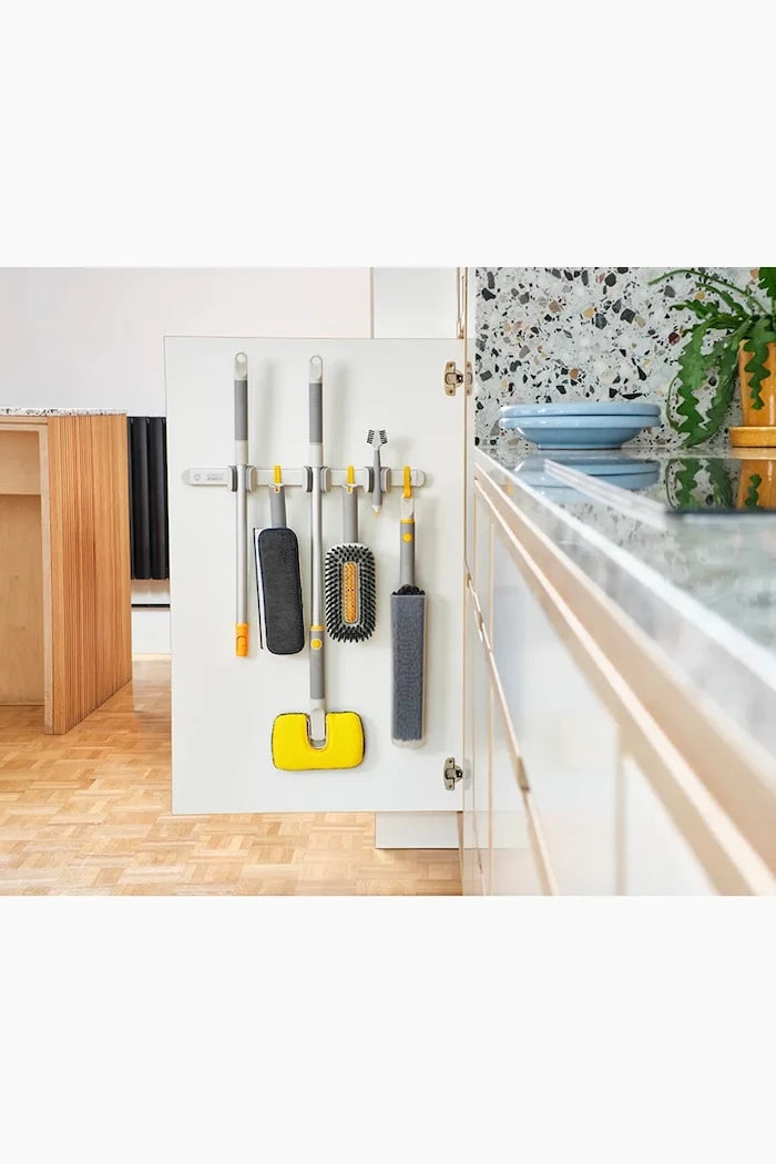 Joseph Joseph su itici banyo çekpası plastik