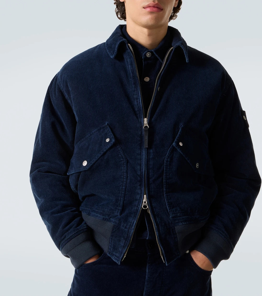 Stone Island - بلوزون قماشي "كوردروي" من مزيج القطن بنقشة البوصلة